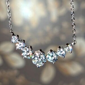 Moissanite 2.8ct & 925 Sterling Silver Necklace + Certificate + Card + Gift Box